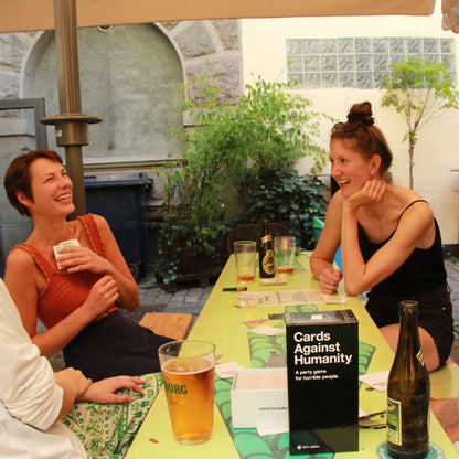 Cards Against Humanity - International Edition