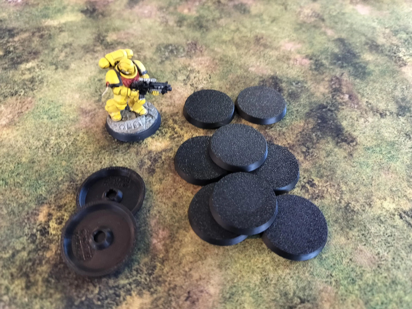 3D Printed Blank Bases – 32mm Round